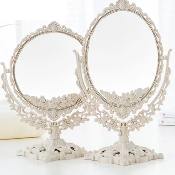 Avrupa Retro Masaüstü makyaj aynası AŞK Dönebilen Gotik Ayna Dekoratif Güzellik Araçları Yuvarlak Oval Kalp Şeklinde makyaj aynası