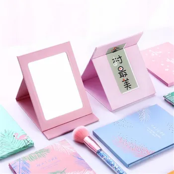 CSHOU212 Basit Şeker Renkler Taşınabilir Kore Moda Mİni Masaüstü Prenses Katlanır Ayna Karikatür Yurdu Kağıt Ayna İçin