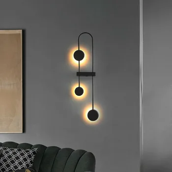 Oturma odası dekoratif duvar lambası Kuzey Avrupa yatak odası başucu lambası modern basit yaratıcı sanat minimalist hattı koridor duvar lambası