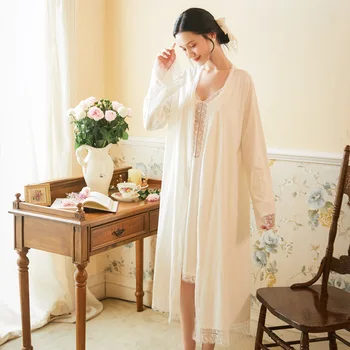 Seksi Dantel Bornoz Kadın Salonu Vintage Zarif Gecelikler Seti Gecelik Sabahlık Pijama 2 Parça iç çamaşırı seti Elbise