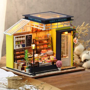 Yeni DIY Casa Ahşap Dollhouse Kiti Minyatür Mobilya Kek Dükkanı Yazlık Bebek Evi Oyuncaklar Kızlar Yetişkinler için Yılbaşı Hediyeleri